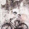 少年の壁画と自転車